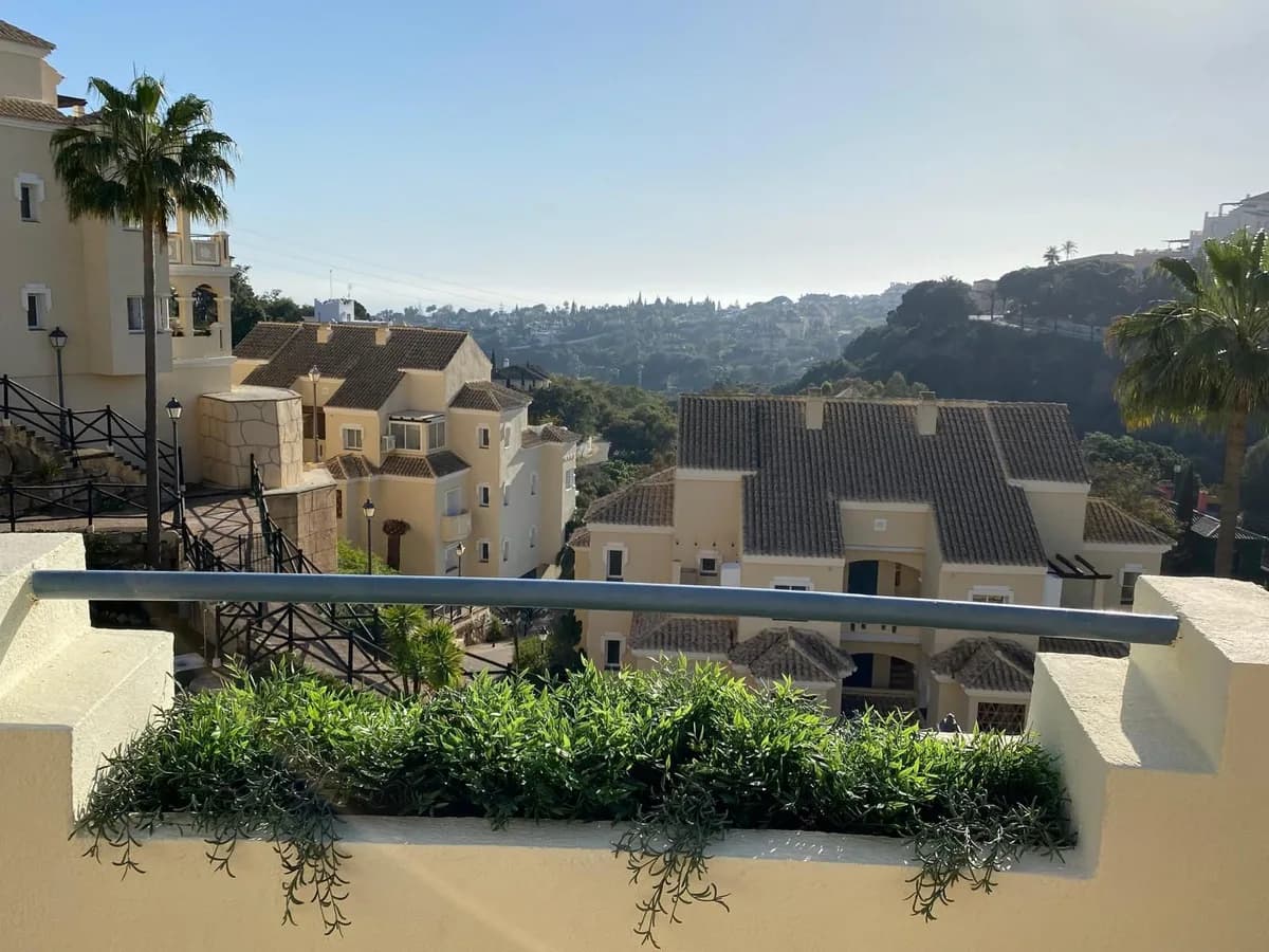 2 Bedroom Penthouse Duplex for Sale in Elviria, Málaga - Image 8