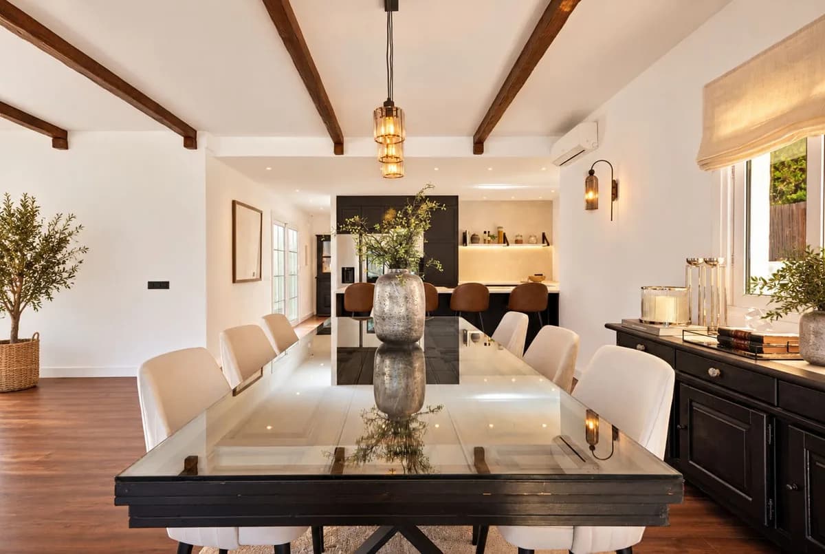 5 Bedroom Detached Villa for Sale in Benahavís, Málaga - Image 9