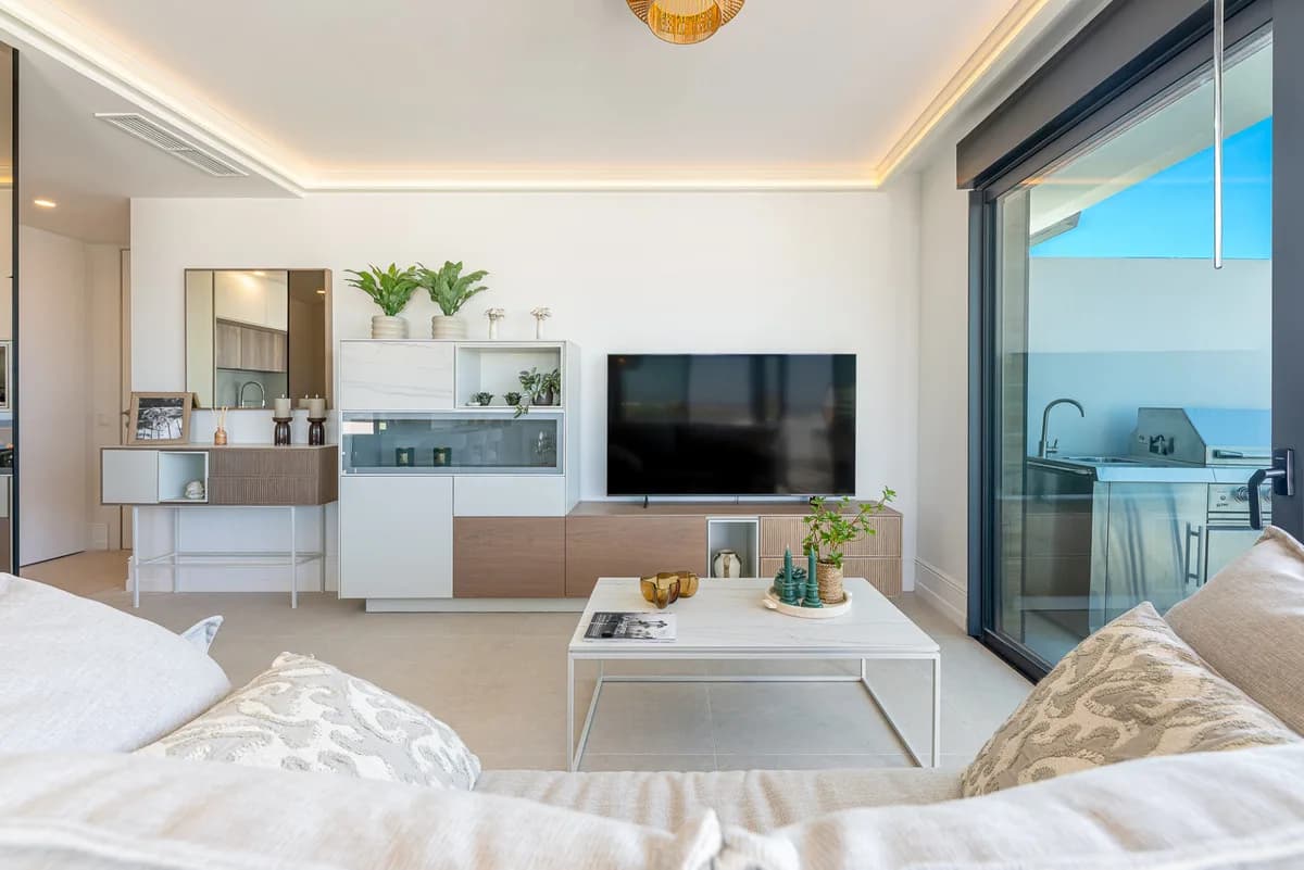 2 Bedroom Penthouse for Sale in Fuengirola, Málaga - Image 9