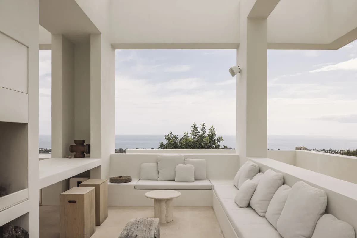 6 Bedroom Detached Villa for Sale in Altos de los Monteros, Málaga - Image 7