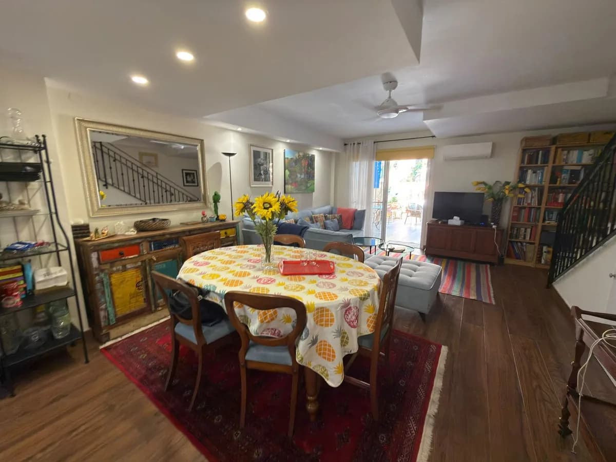 3 Bedroom Townhouse for Sale in Marbella, Málaga - Image 8
