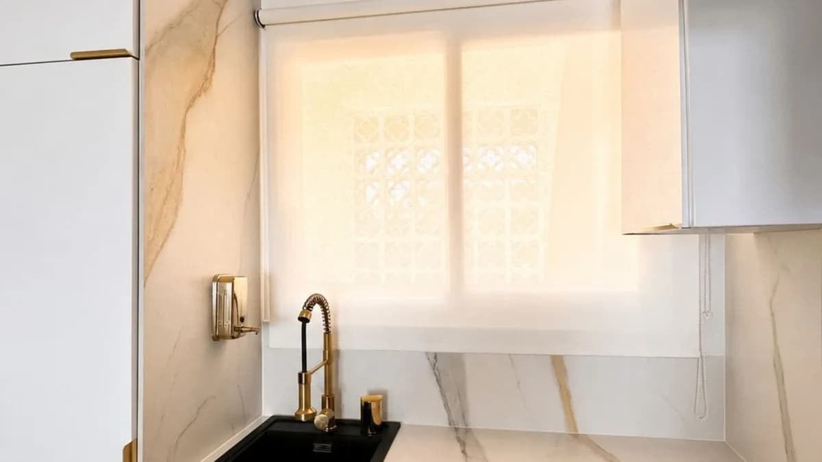 2 Bedroom Penthouse Duplex for Sale in Marbella, Málaga - Image 8