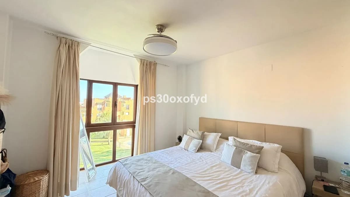 3 Bedroom Penthouse for Sale in Casares Playa, Málaga - Image 6