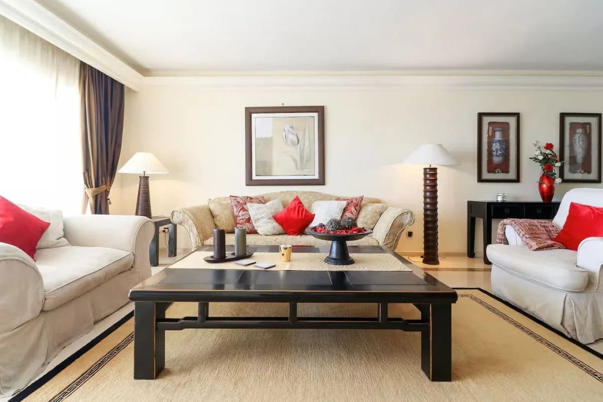 2 Bedroom Ground Floor Apartment for Sale in Los Monteros, Málaga - Image 3