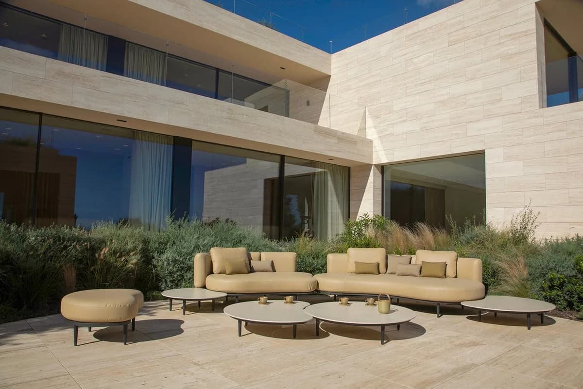 8 Bedroom Detached Villa for Sale in Sotogrande, Cádiz - Image 7