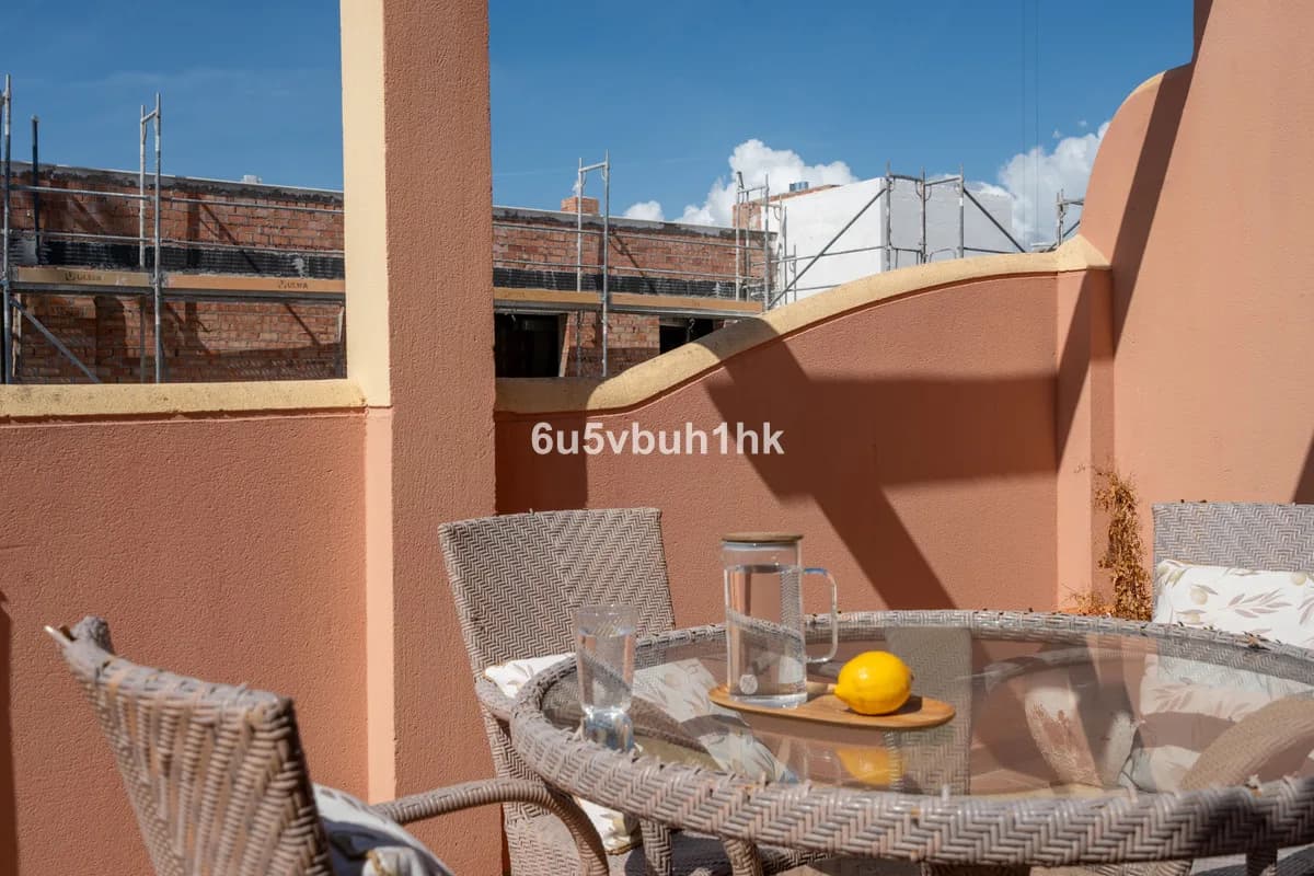 1 Bedroom Penthouse for Sale in Las Lagunas, Málaga - Image 6