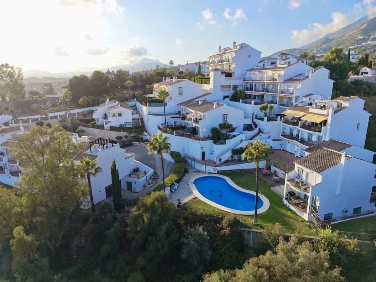 2 Bedroom Townhouse for Sale in Mijas, Málaga - Image 5