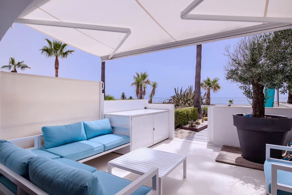 2 Bedroom Townhouse for Sale in Manilva, Málaga - Image 3