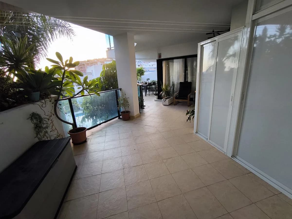 3 Bedroom Ground Floor Apartment for Sale in Riviera del Sol, Málaga - Image 4