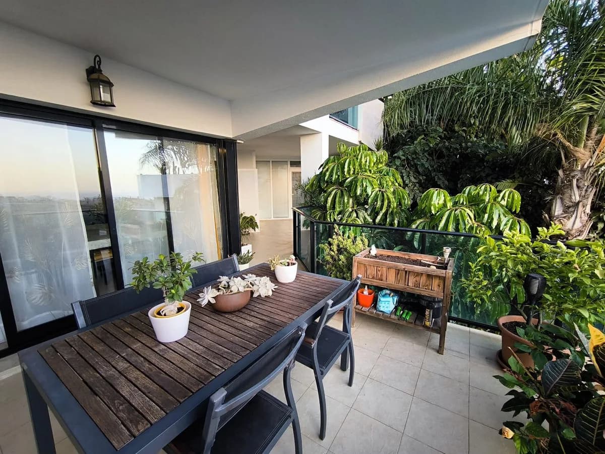 3 Bedroom Ground Floor Apartment for Sale in Riviera del Sol, Málaga - Image 9