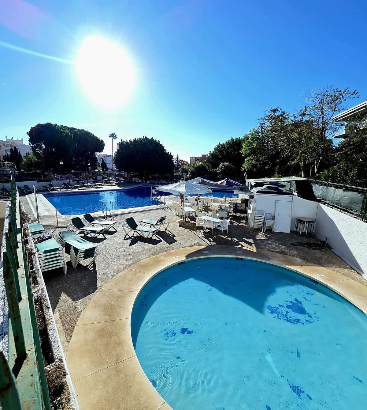 2 Bedroom Middle Floor Apartment for Sale in Benalmadena, Málaga - Image 7