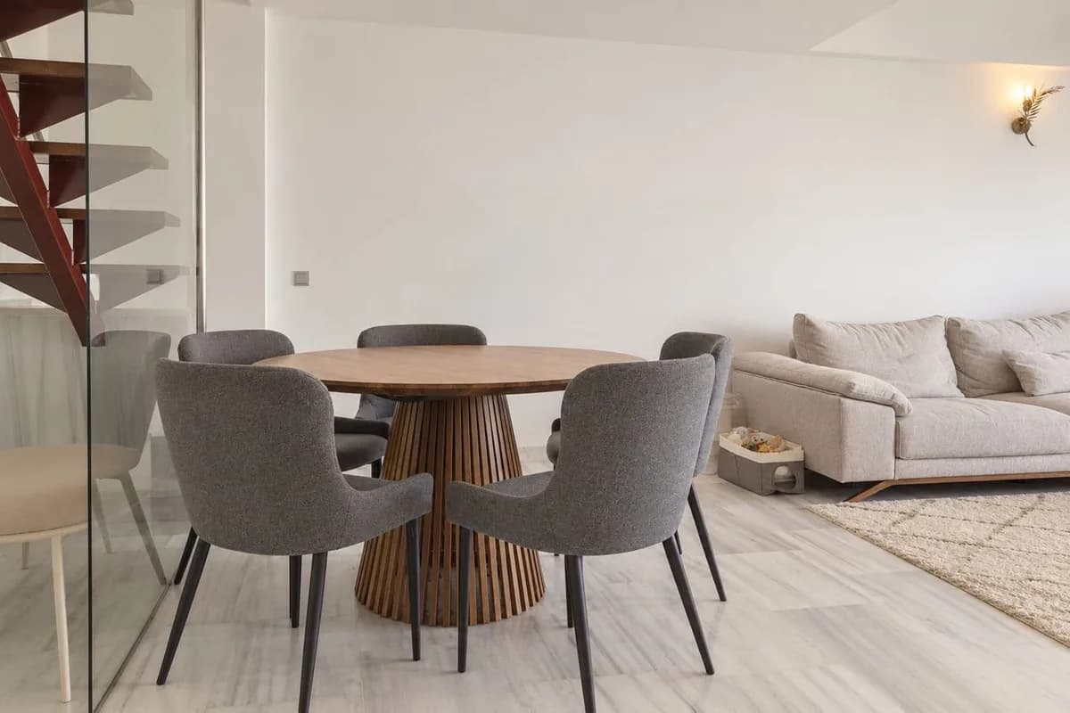 2 Bedroom Penthouse Duplex for Sale in Benahavís, Málaga - Image 4