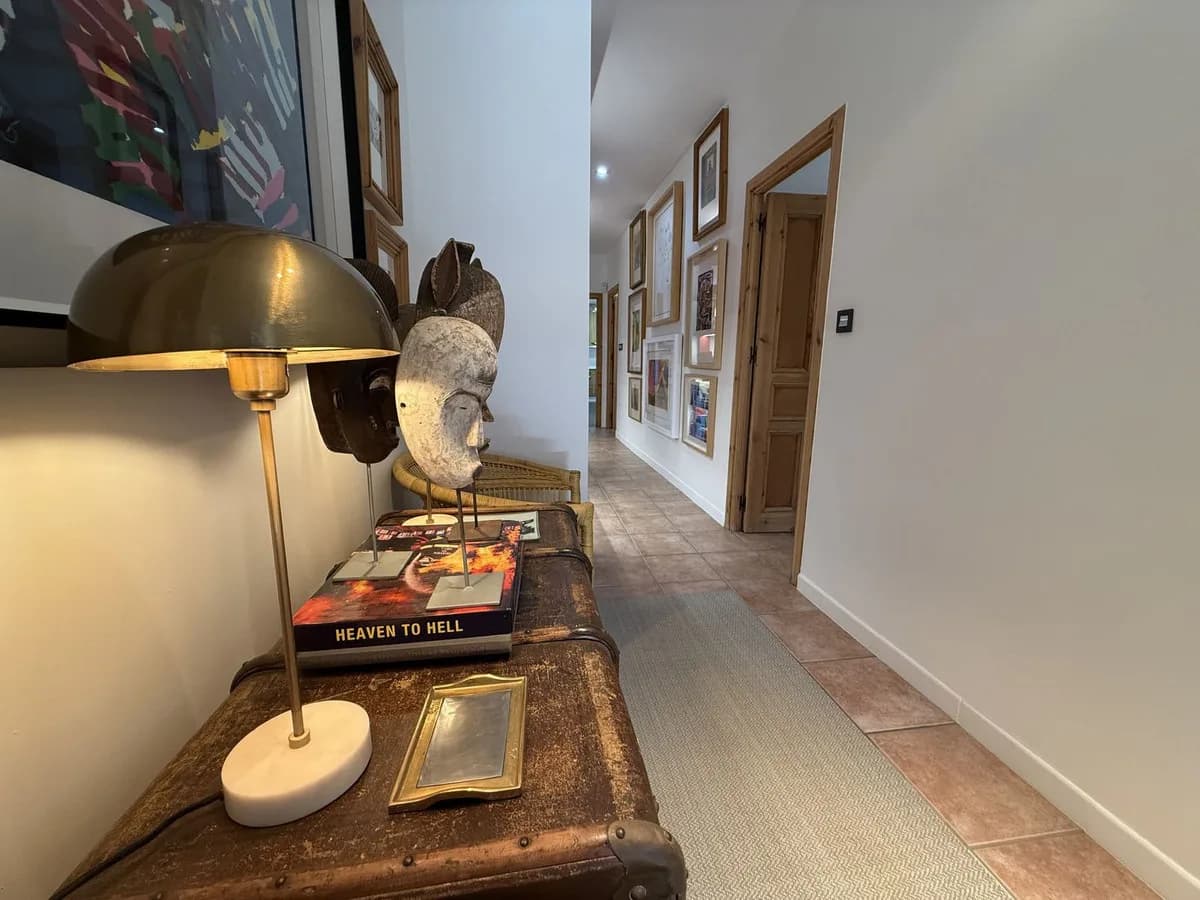 3 Bedroom Detached Villa for Sale in Torremolinos, Málaga - Image 2