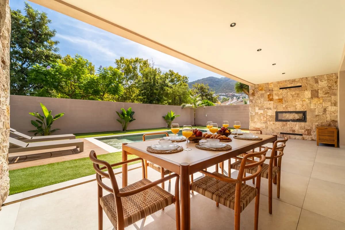 3 Bedroom Detached Villa for Sale in Churriana, Málaga - Image 5