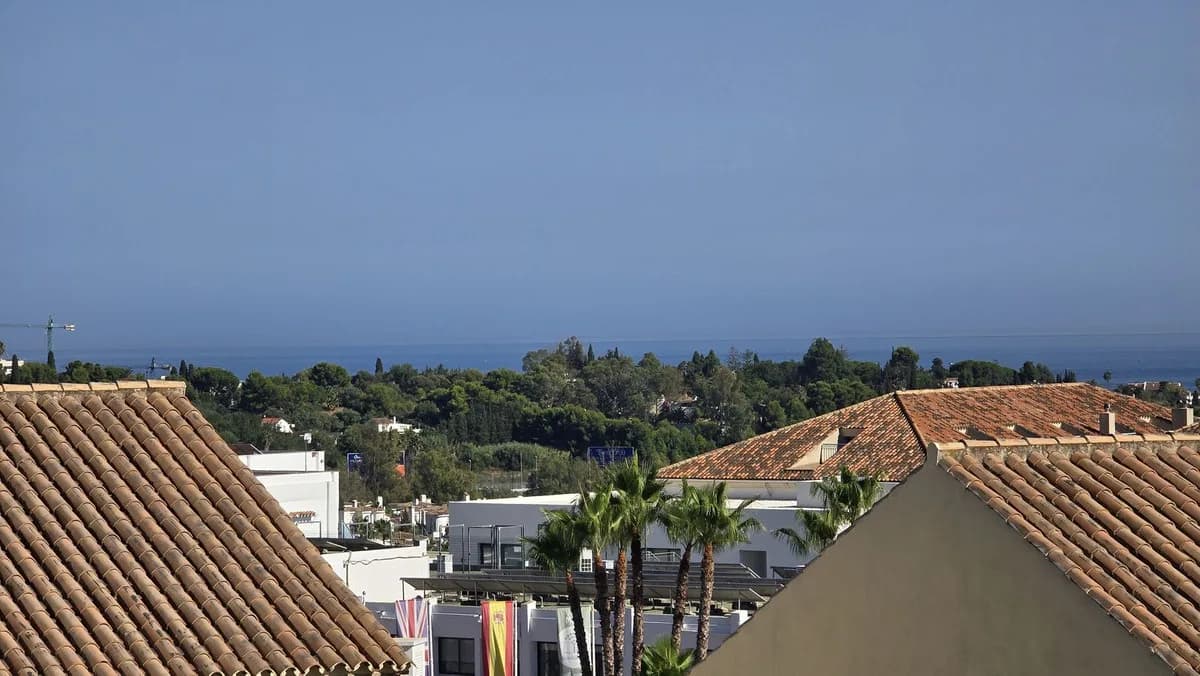 4 Bedroom Townhouse for Sale in Nueva Andalucía, Málaga - Image 6
