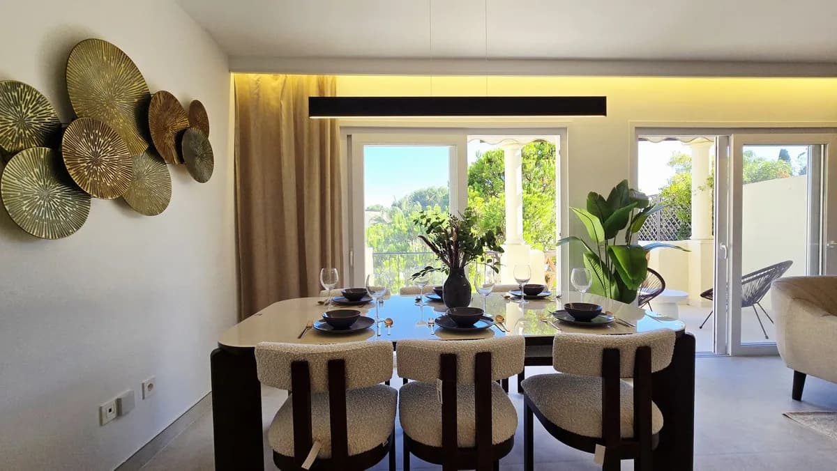 4 Bedroom Townhouse for Sale in Nueva Andalucía, Málaga - Image 7