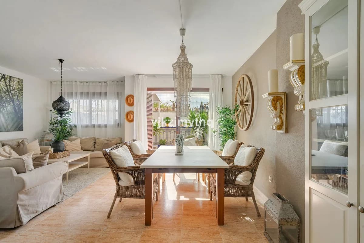 3 Bedroom Townhouse for Sale in La Cala de Mijas, Málaga - Image 3