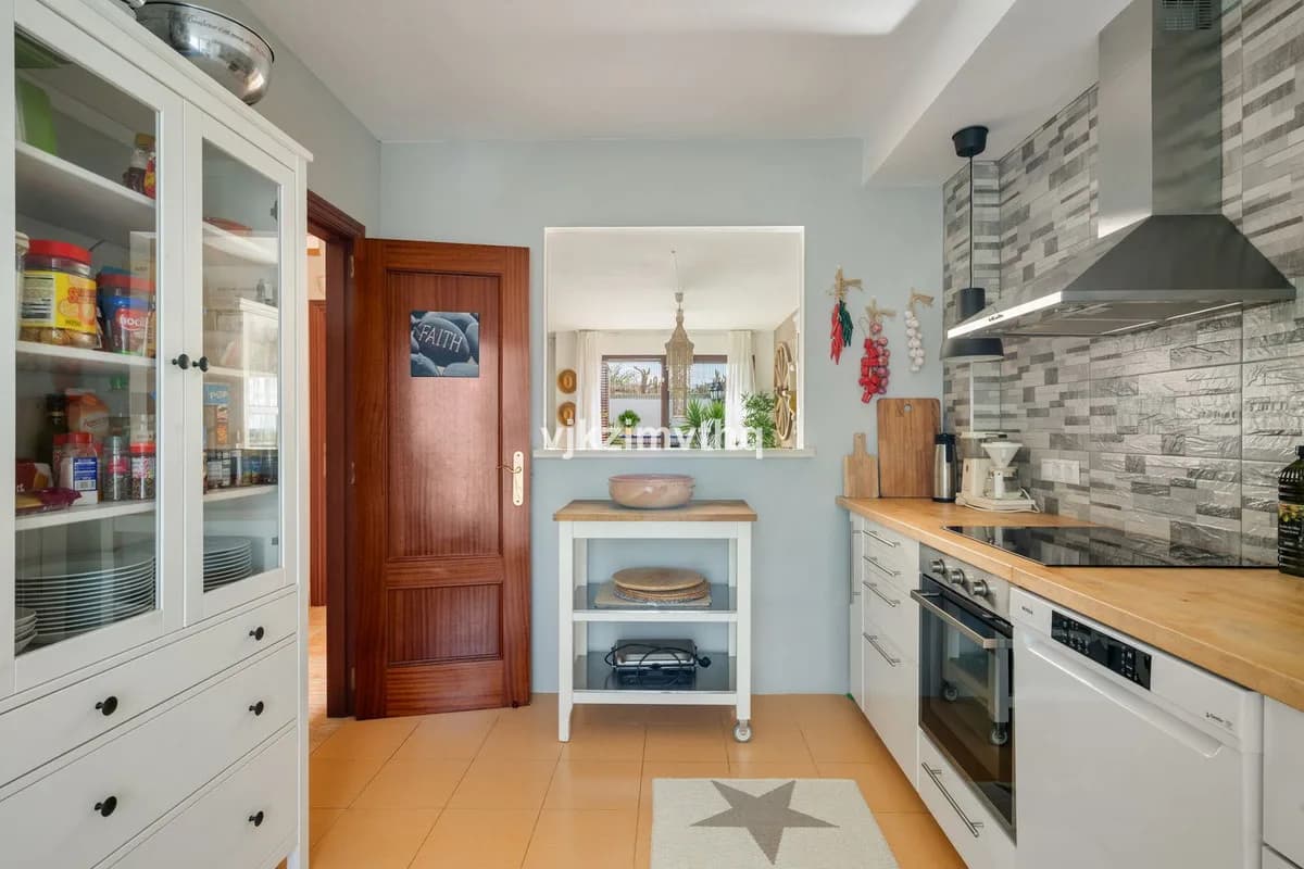 3 Bedroom Townhouse for Sale in La Cala de Mijas, Málaga - Image 9