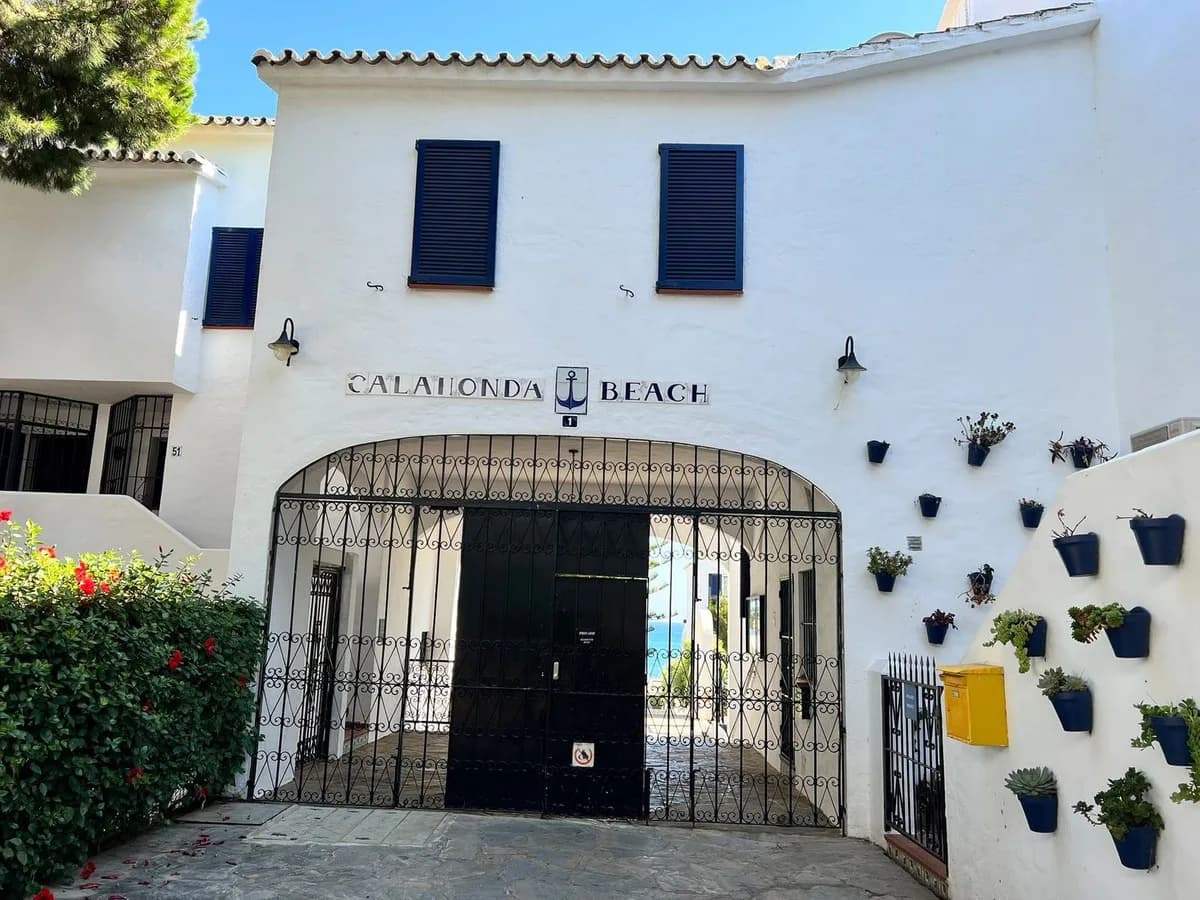 2 Bedroom Townhouse for Sale in Calahonda, Málaga - Image 2