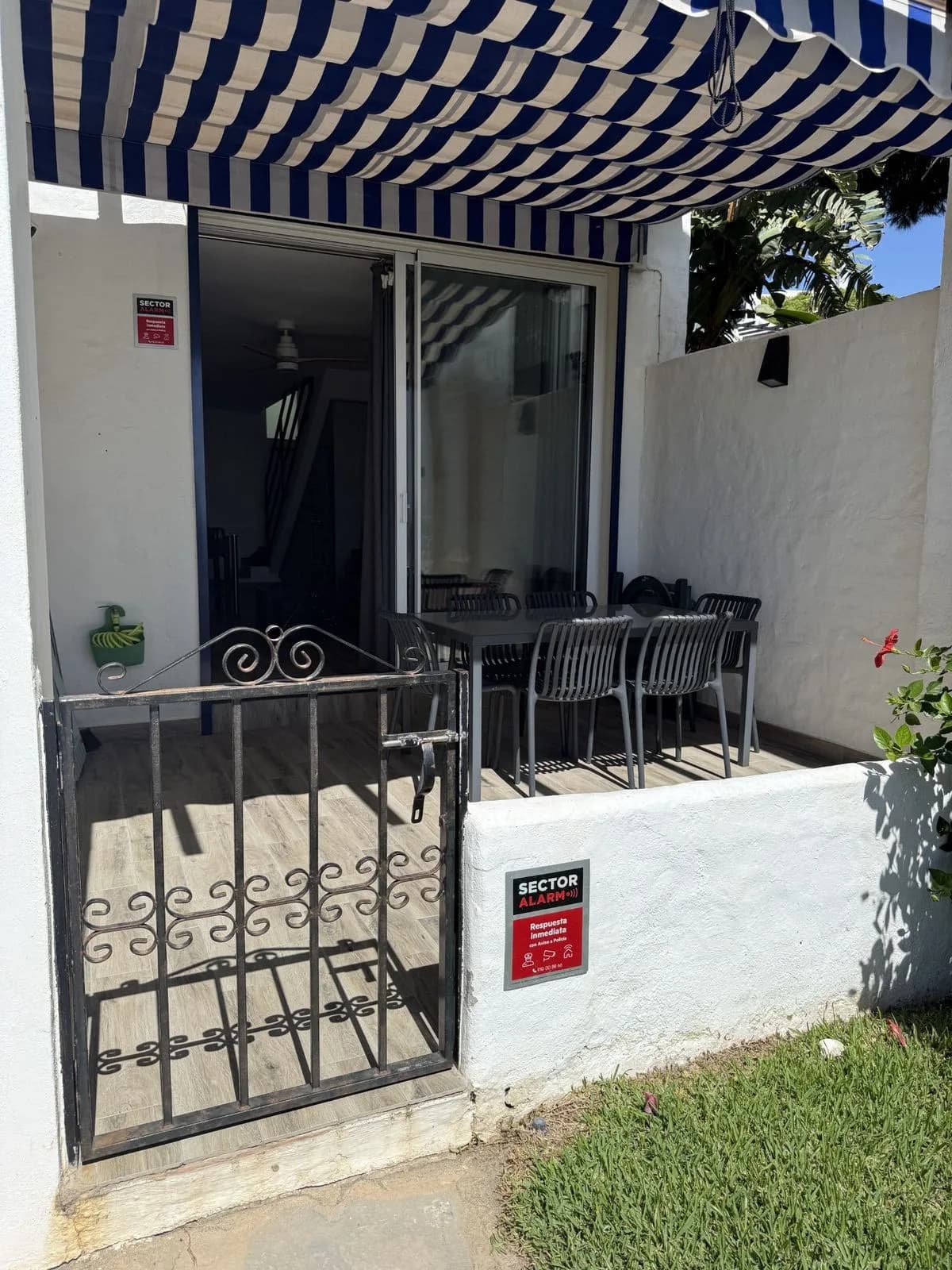 2 Bedroom Townhouse for Sale in Calahonda, Málaga - Image 8