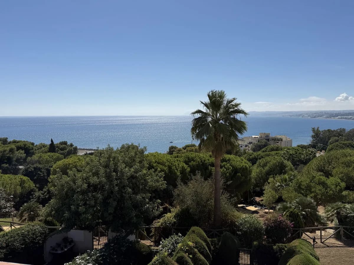 4 Bedroom Townhouse for Sale in Estepona, Málaga