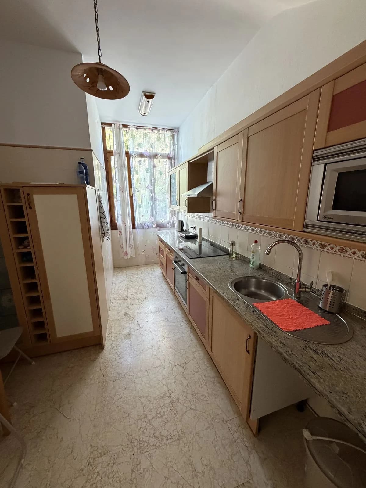 4 Bedroom Townhouse for Sale in Estepona, Málaga - Image 8