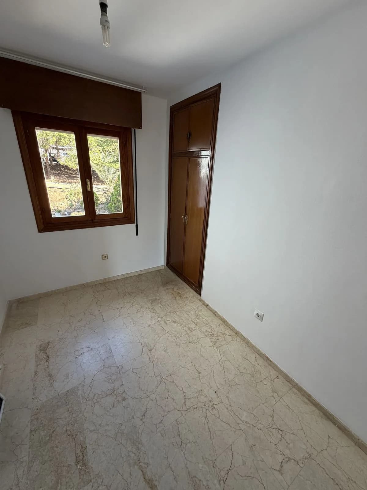 4 Bedroom Townhouse for Sale in Estepona, Málaga - Image 9