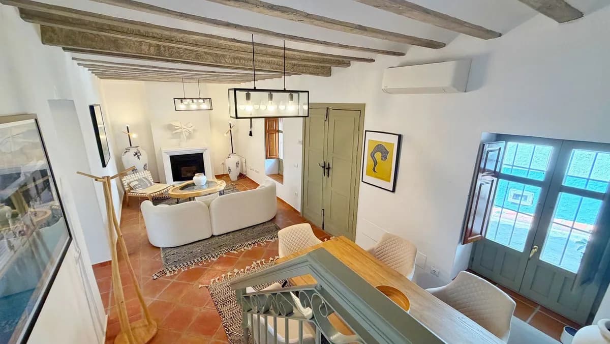 3 Bedroom Townhouse for Sale in Marbella, Málaga - Image 9