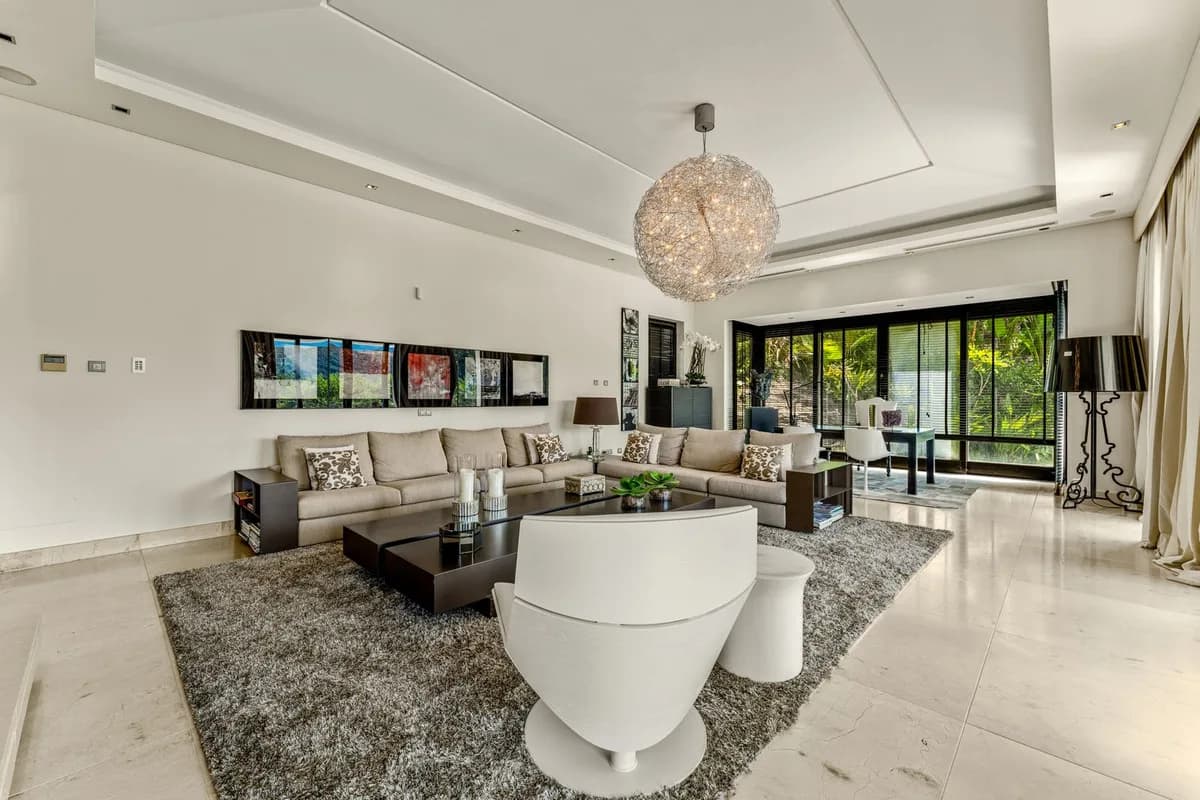 6 Bedroom Detached Villa for Sale in La Zagaleta, Málaga - Image 7