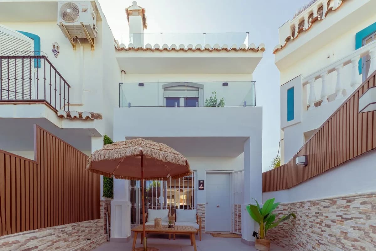 3 Bedroom Townhouse for Sale in El Coto, Málaga