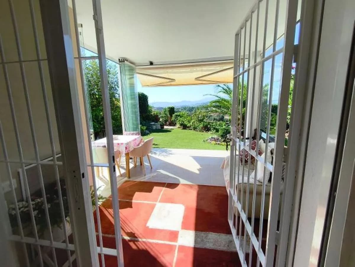 2 Bedroom Semi-Detached House for Sale in Mijas, Málaga - Image 3