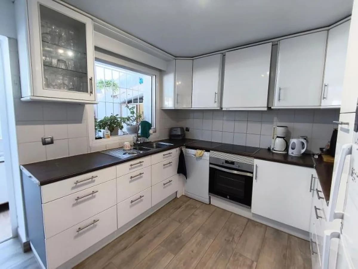 2 Bedroom Semi-Detached House for Sale in Mijas, Málaga - Image 9