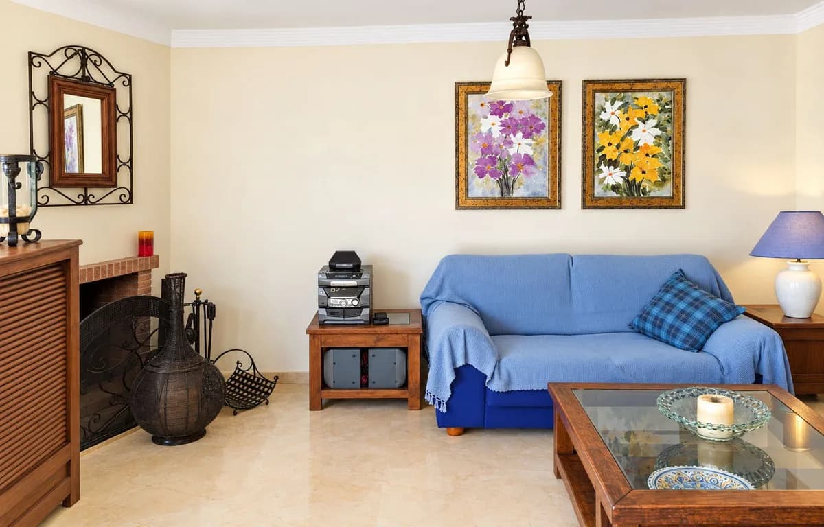 4 Bedroom Townhouse for Sale in Casares Playa, Málaga - Image 4