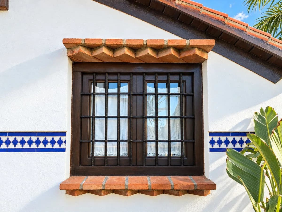 4 Bedroom Townhouse for Sale in Casares Playa, Málaga - Image 9