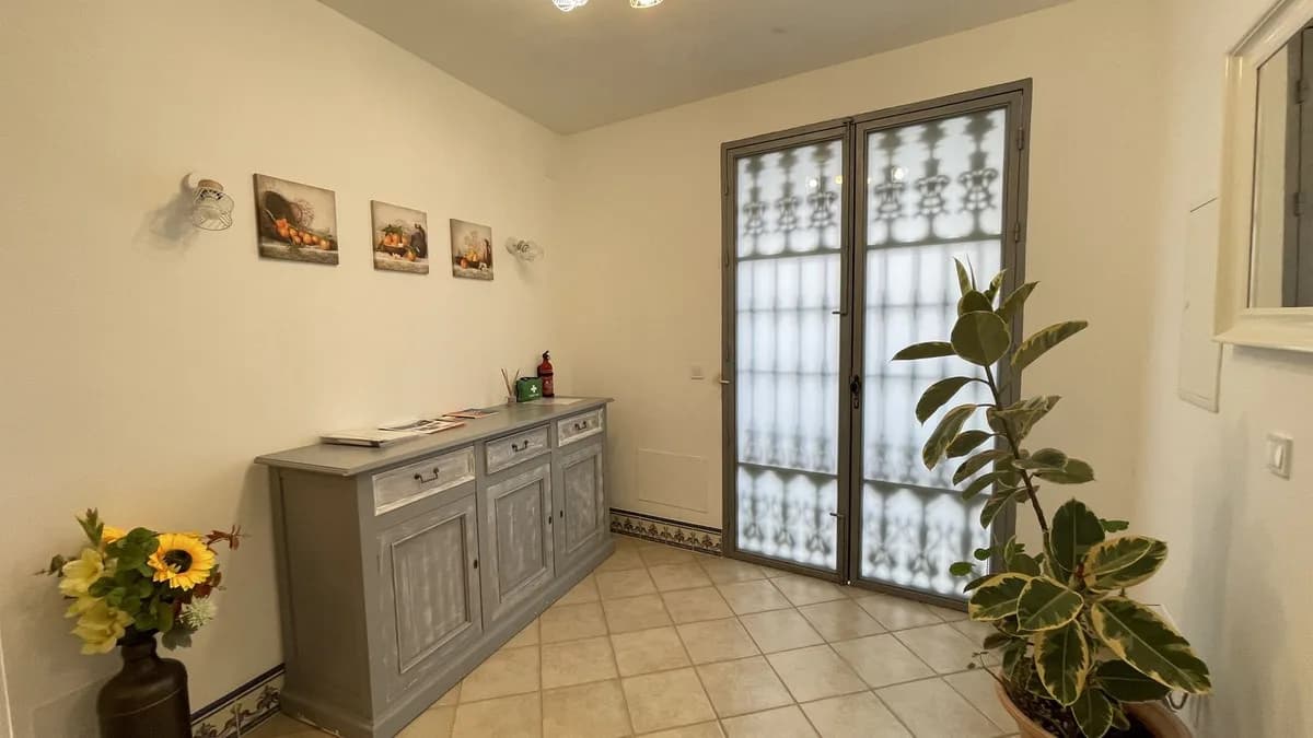 5 Bedroom Townhouse for Sale in Alhaurín el Grande, Málaga - Image 6