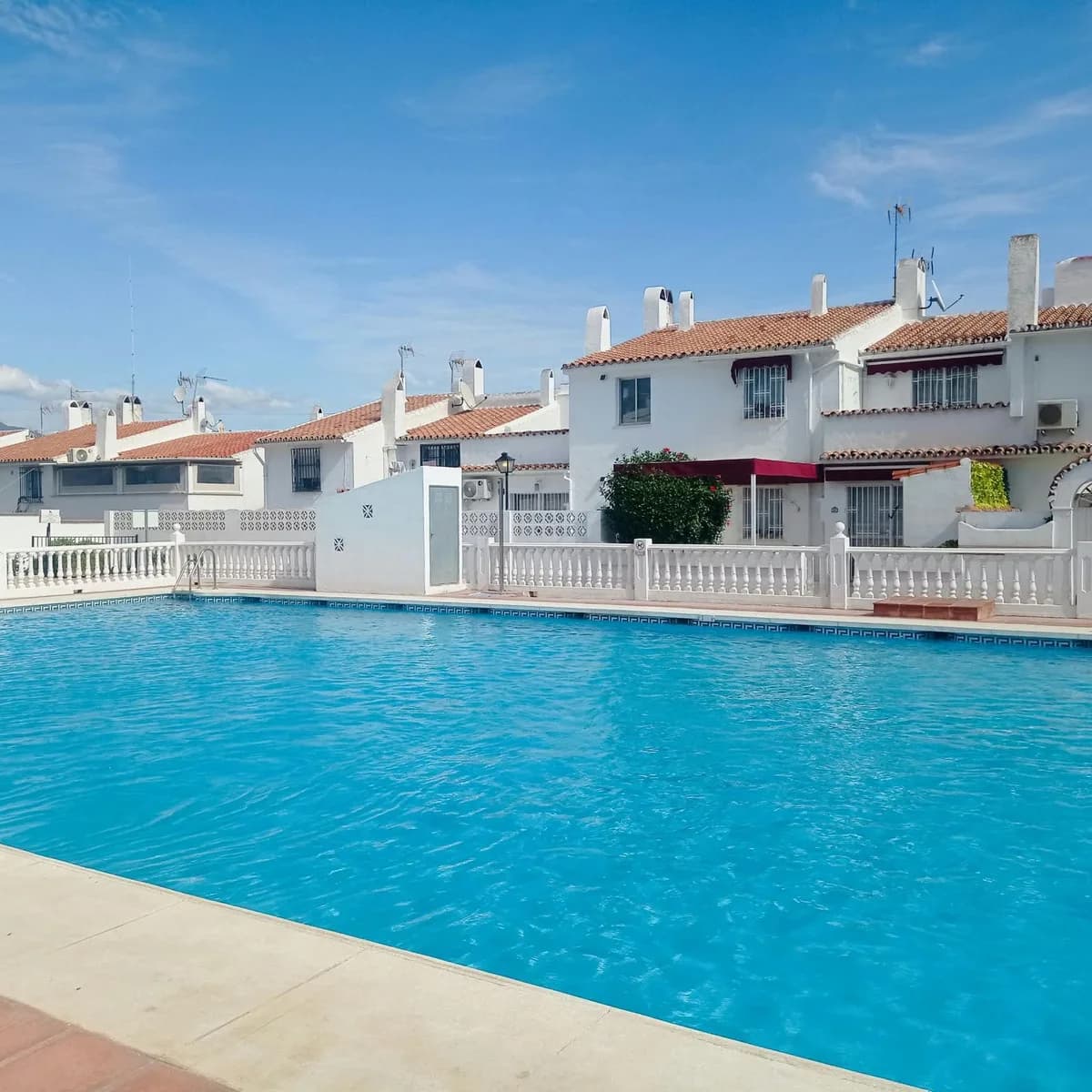 3 Bedroom Townhouse for Sale in Atalaya, Málaga
