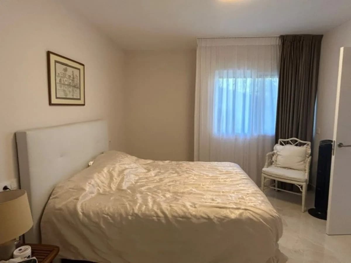 2 Bedroom Ground Floor Apartment for Sale in Atalaya, Málaga - Image 9