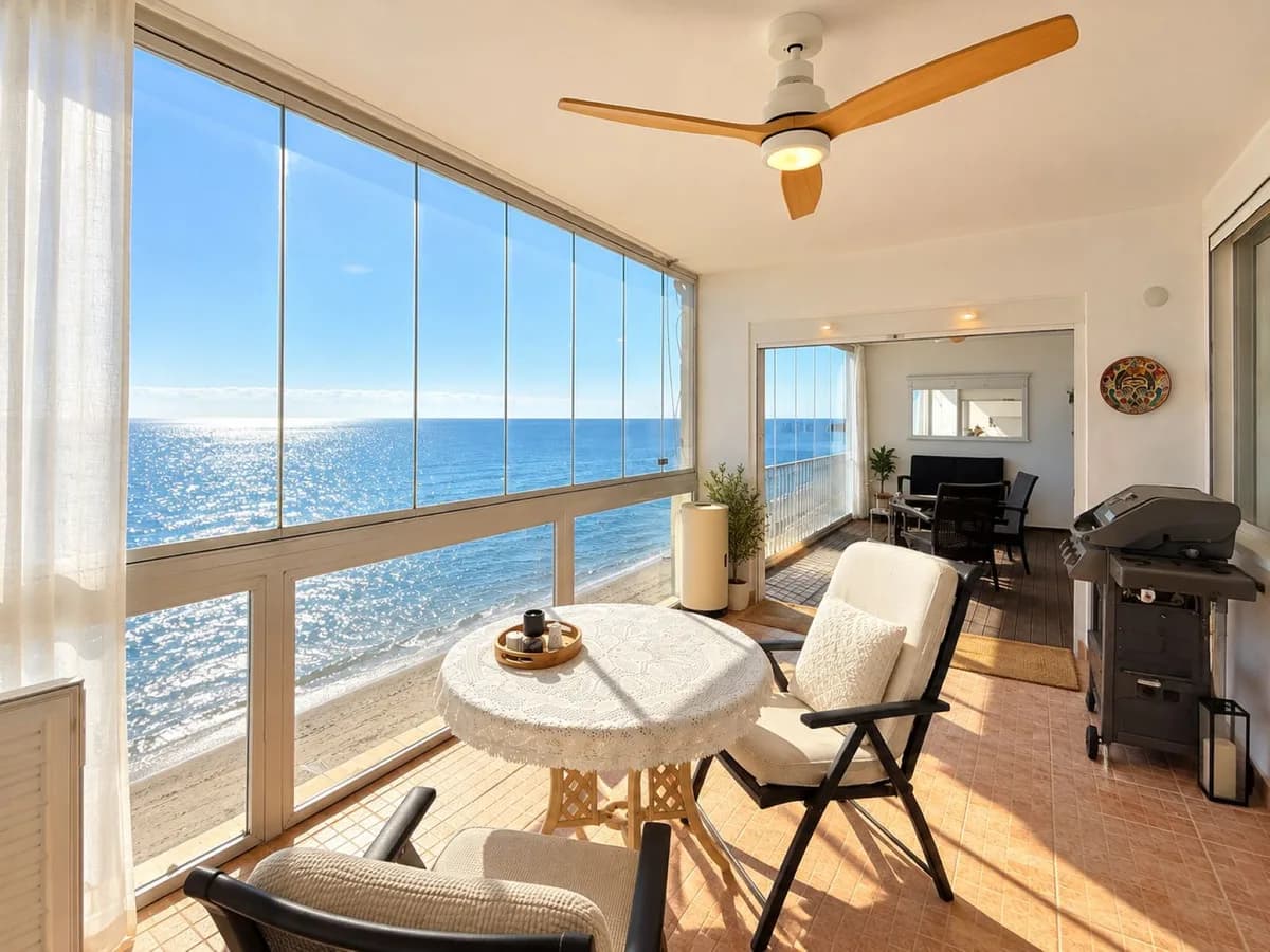 2 Bedroom Penthouse for Sale in Estepona, Málaga - Image 6