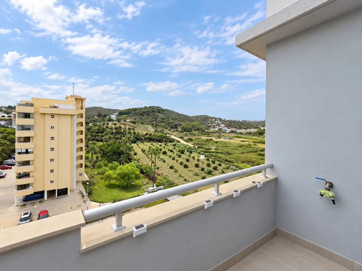 2 Bedroom Penthouse for Sale in Fuengirola, Málaga - Image 3