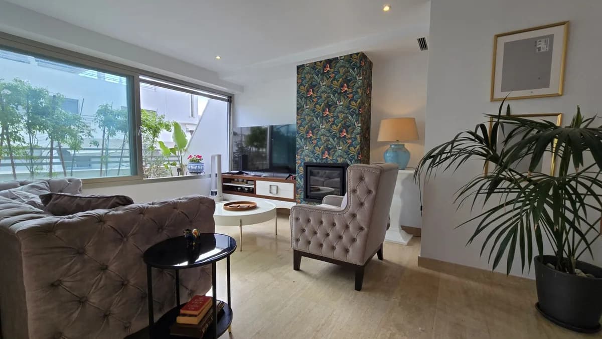 3 Bedroom Duplex for Sale in Mijas Costa, Málaga - Image 5