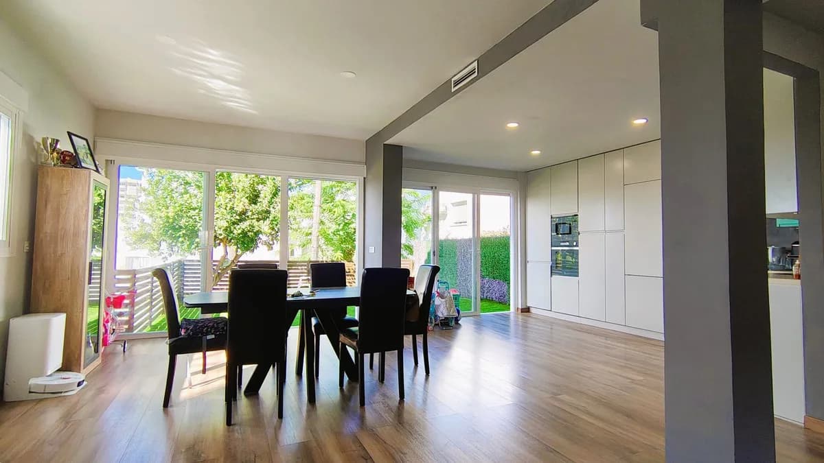 3 Bedroom Semi-Detached House for Sale in Estepona, Málaga - Image 8