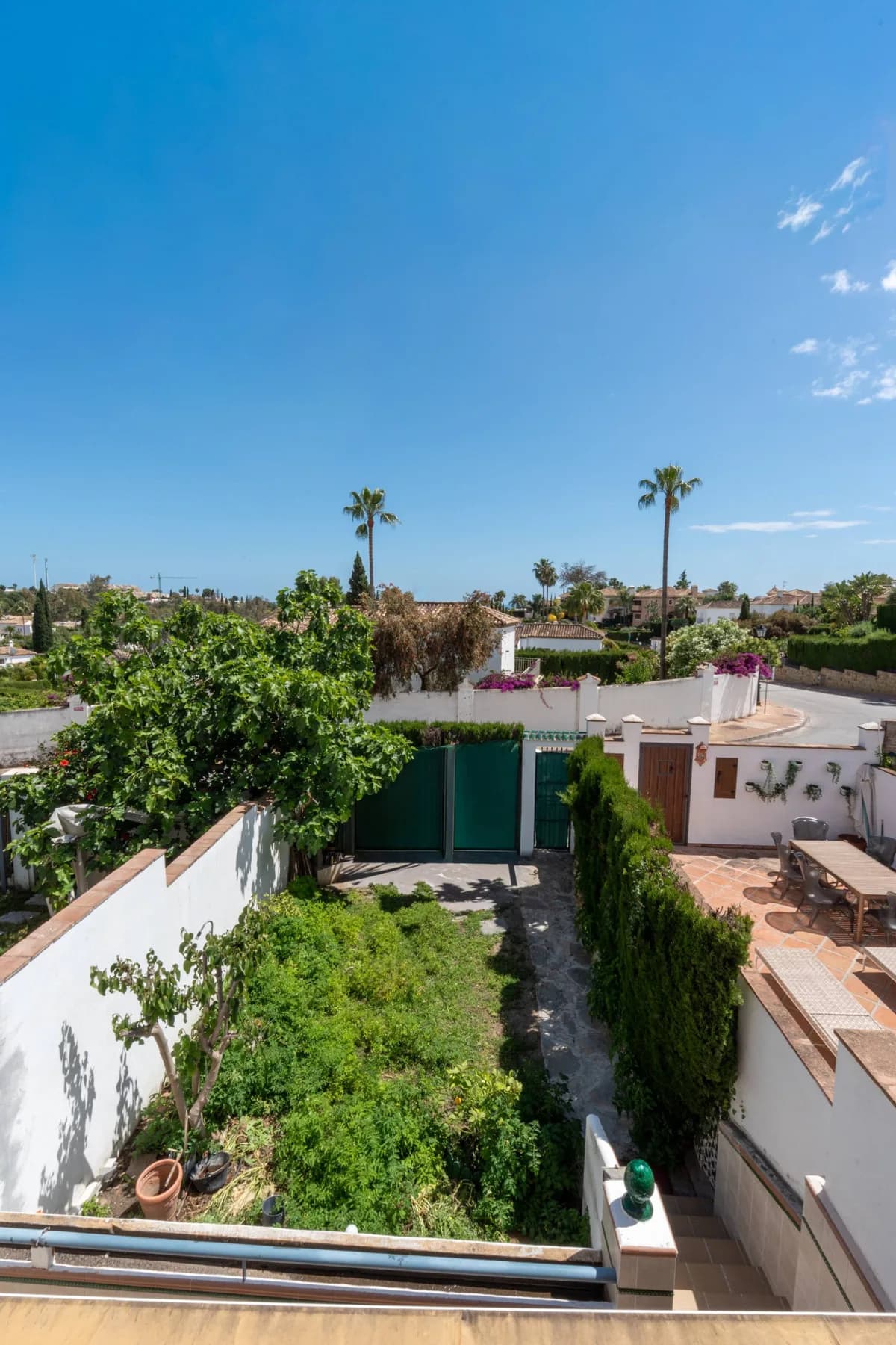3 Bedroom Townhouse for Sale in Nueva Andalucía, Málaga - Image 5