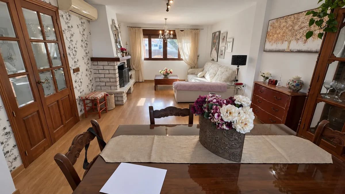 6 Bedroom Detached Villa for Sale in Alhaurín de la Torre, Málaga - Image 7