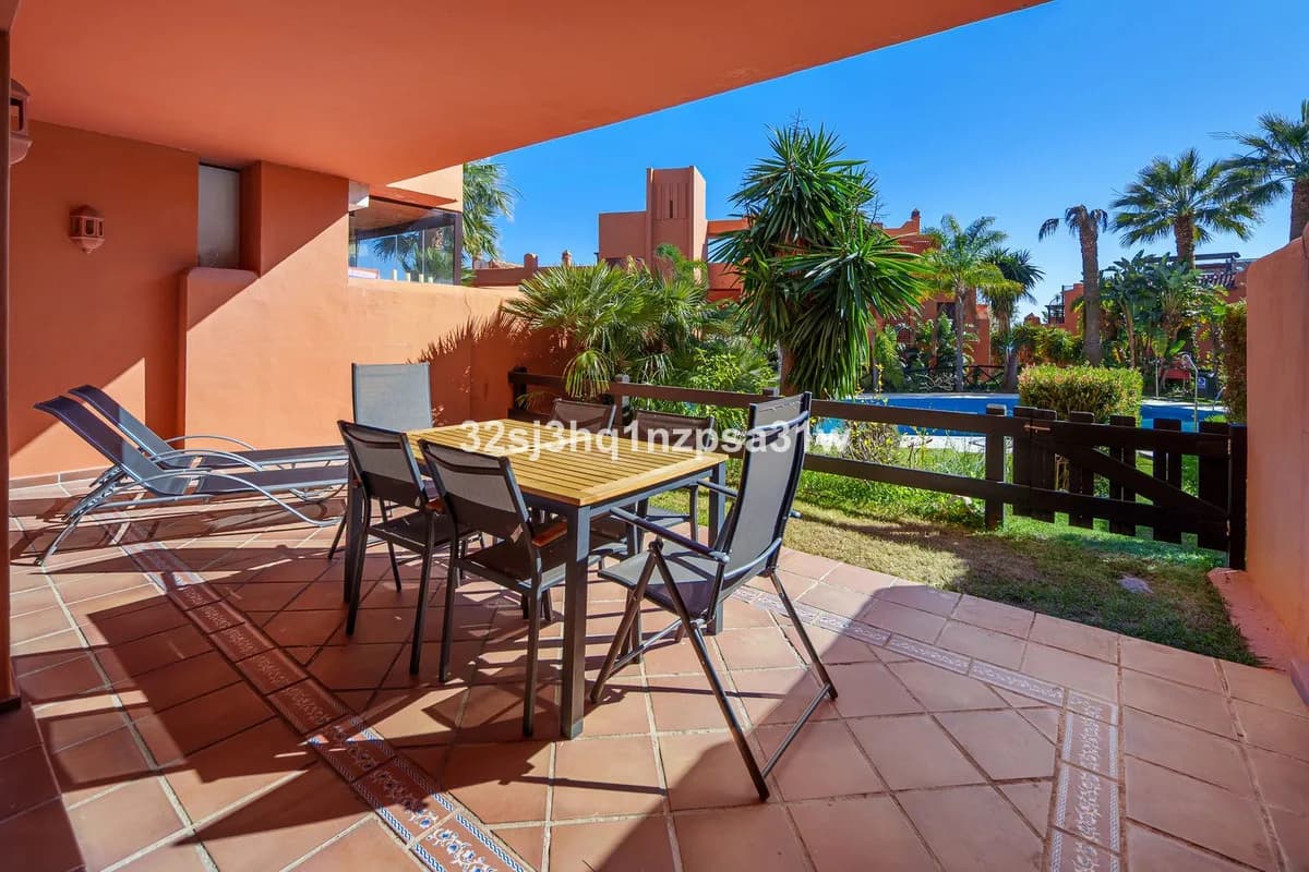 2 Bedroom Ground Floor Apartment for Sale in Estepona, Málaga - Image 2