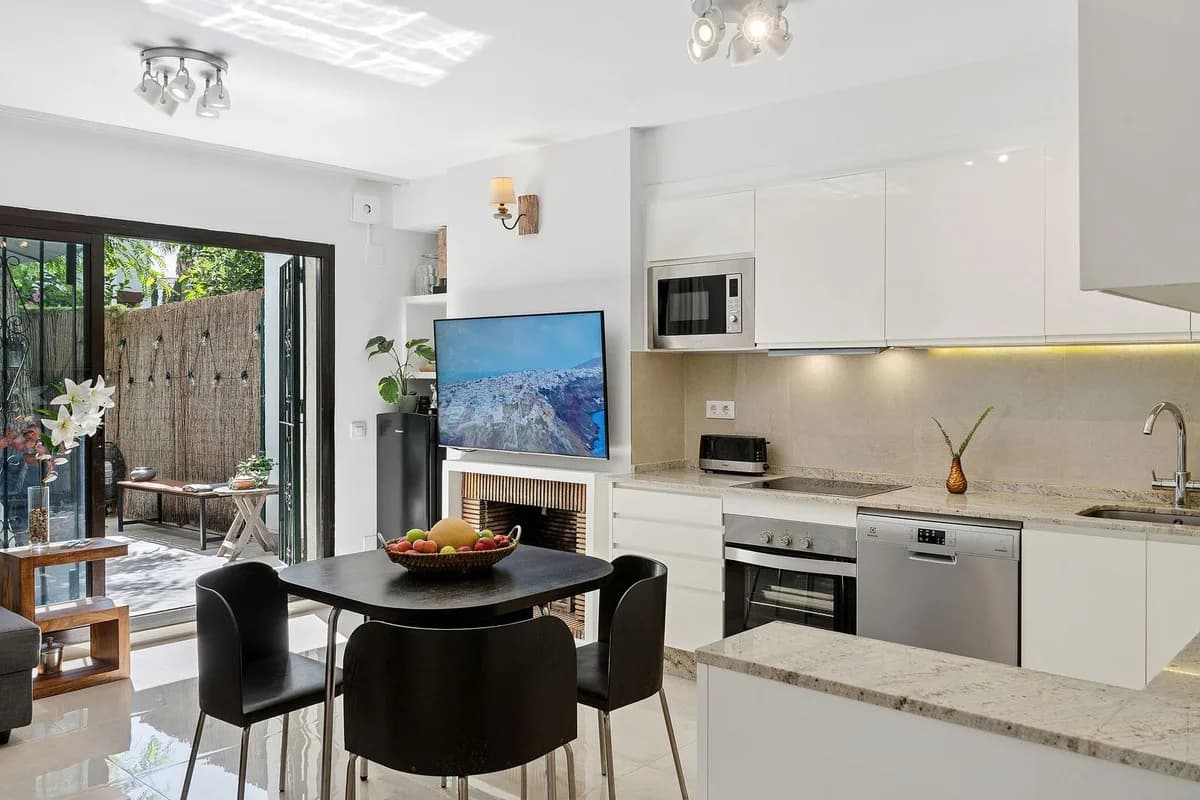 3 Bedroom Townhouse for Sale in San Pedro de Alcántara, Málaga