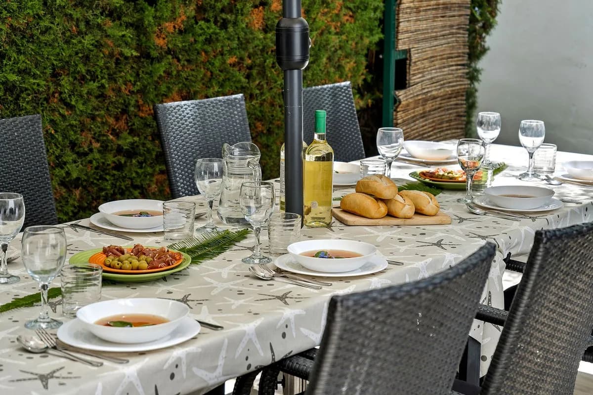 3 Bedroom Townhouse for Sale in San Pedro de Alcántara, Málaga - Image 5