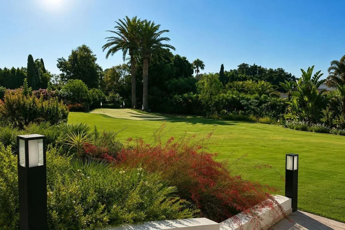 5 Bedroom Detached Villa for Sale in Sotogrande, Cádiz - Image 8