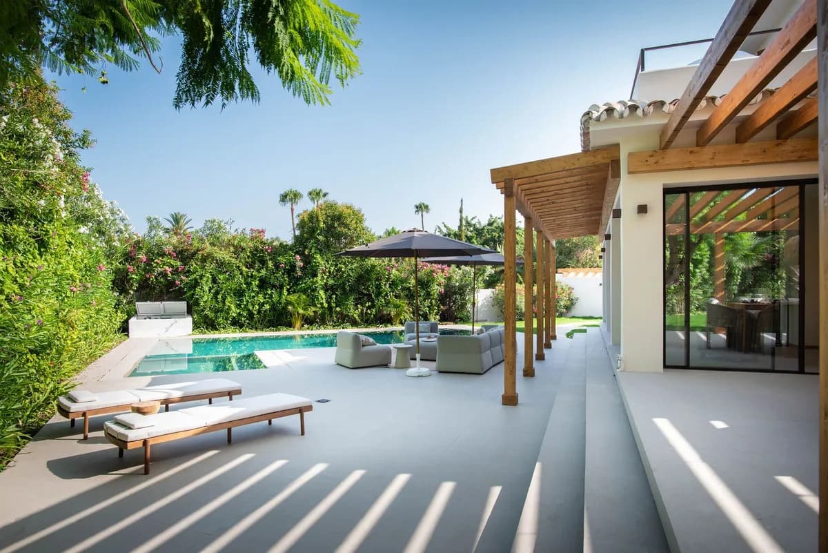 4 Bedroom Detached Villa for Sale in Guadalmina Baja, Málaga