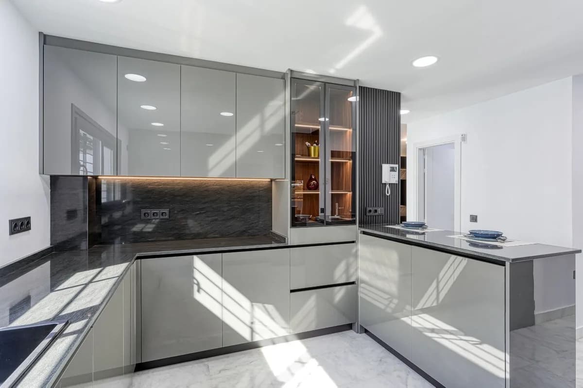 5 Bedroom Detached Villa for Sale in Mijas, Málaga - Image 9