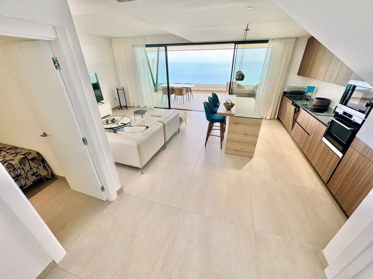 2 Bedroom Penthouse Duplex for Sale in Benalmadena Costa, Málaga - Image 9